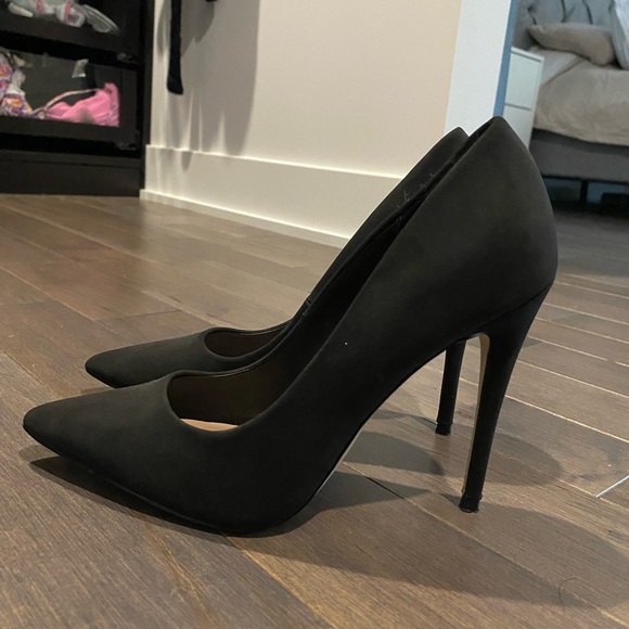 Only worn 1 time inside like new - Picture 1 of 3